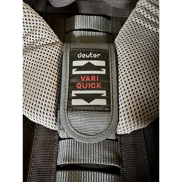 Deuter Air Contact Lite Backpack 65+10L Internal Frame Camping Hiking - Picture 10 of 12